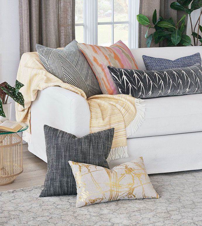 Thom Filicia thom filicia luxury beddingeastern accents - thom filicia Thom Filicia thom filicia luxury beddingeastern accents - thom filicia