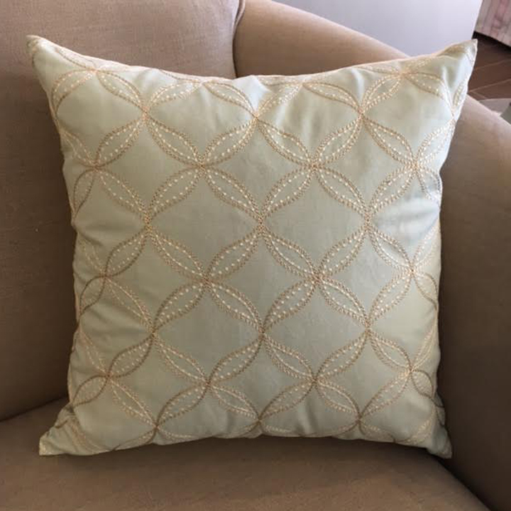 Granby Pillow