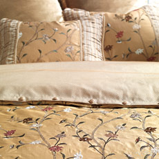 GABRIELLE DUVET COVER