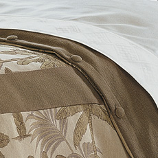 NIKAU COLLAGE DUVET