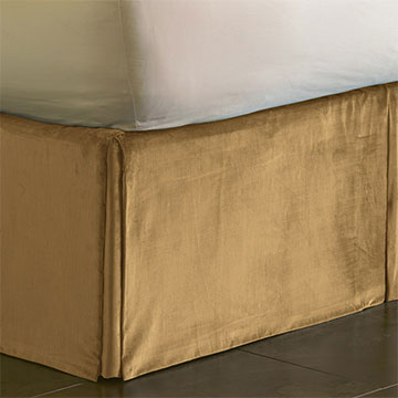 LUCERNE GOLD SKIRT PLEATED