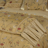 GABRIELLE GRAND PILLOW
