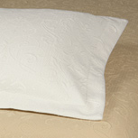 JACQUELINE WHITE GRAND PILLOW