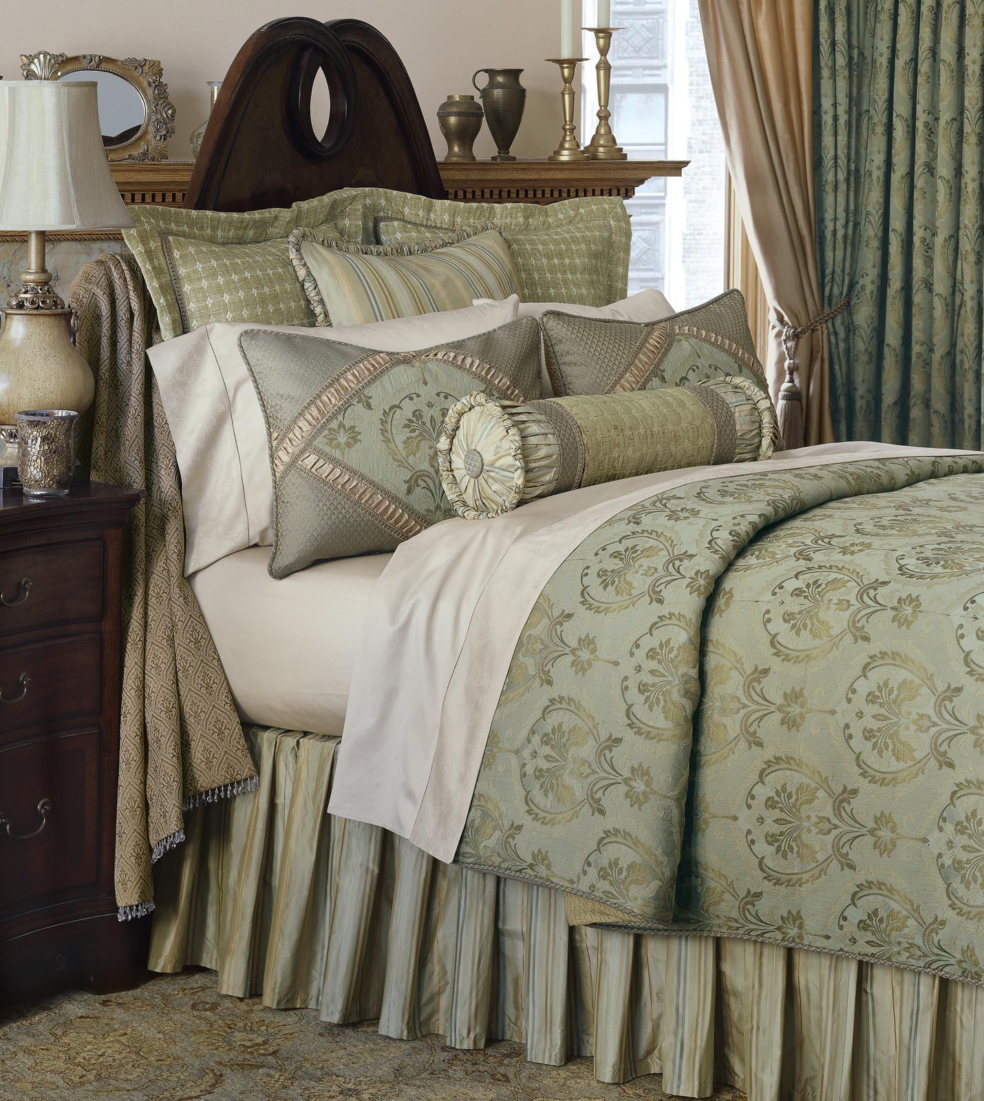 Luxury Bedding by Eastern Accents Winslet Collection
