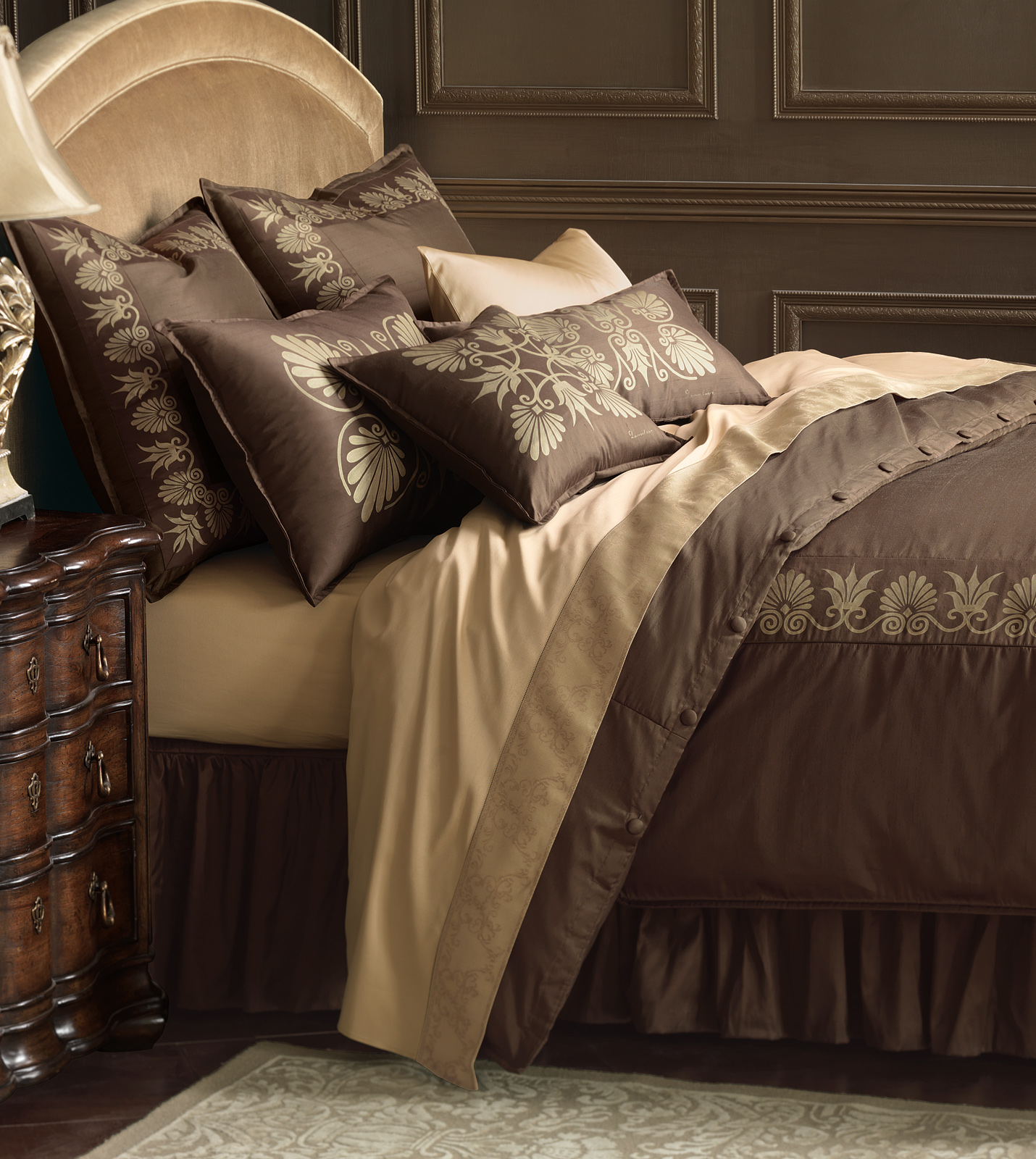 Luxury Bedding by Eastern Accents ANTHEMION BROWN/GOLD DUVET COVER