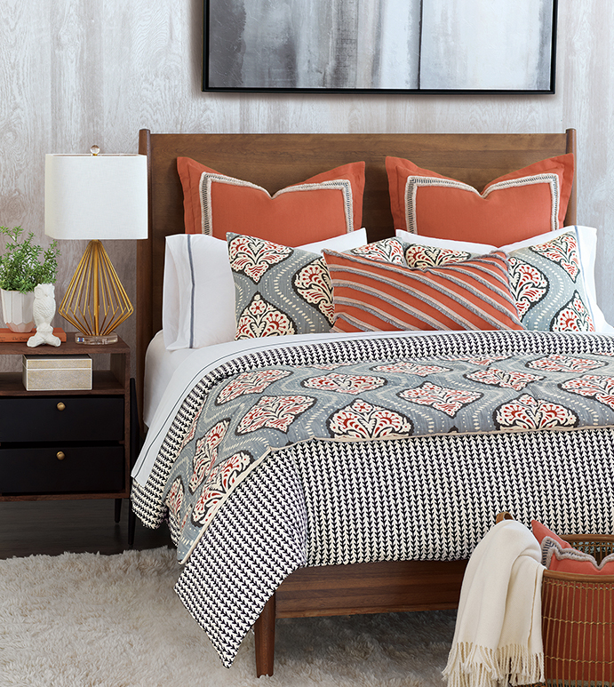 Bowie Collection Niche Luxury Bedding By Eastern Accents Bowie Iznik Tiles Patterned Medallion Middle Eastern Turkish Mediterranean