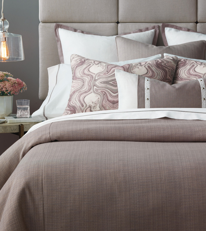 ZENDAYA BEDSET