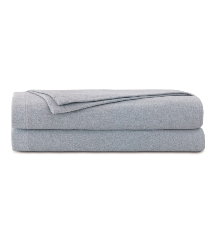Brera Flannel Blanket in Gray