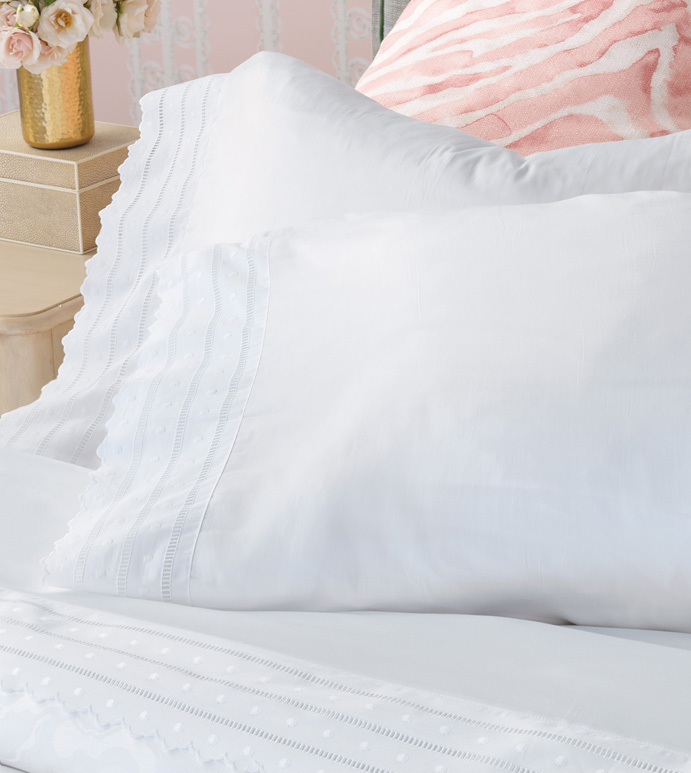 Harper White Pillowcase - pillowcase,white pillowcase,luxury linen,lace pillow case,high thread count pillow case,sateen pillow case,egyptian cotton pillow case,luxury bedding,fine linen,washable,bedding