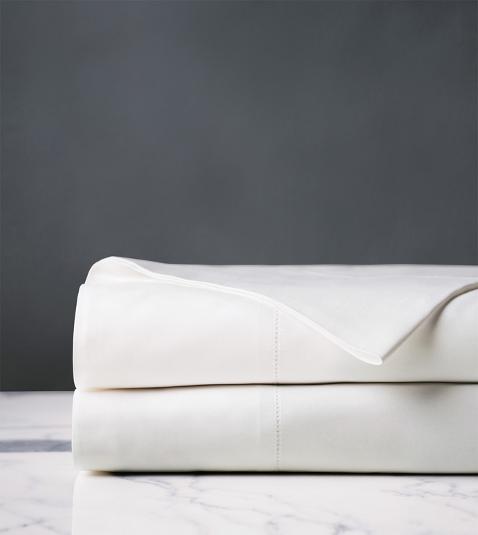 GIANNA WHITE FLAT SHEET