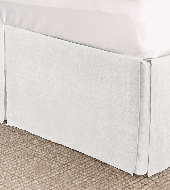 Resort Shell Bed Skirt - bed skirt,queen bed skirt,white bedskirt,queen dust ruffle,custom bedskirt,boxed bed skirt,classic bed skirt,luxury bedding,resort linens,high end bedding,linen bed skirt