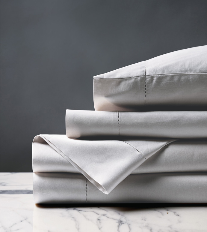 DELUCA SILVER SHEET SET