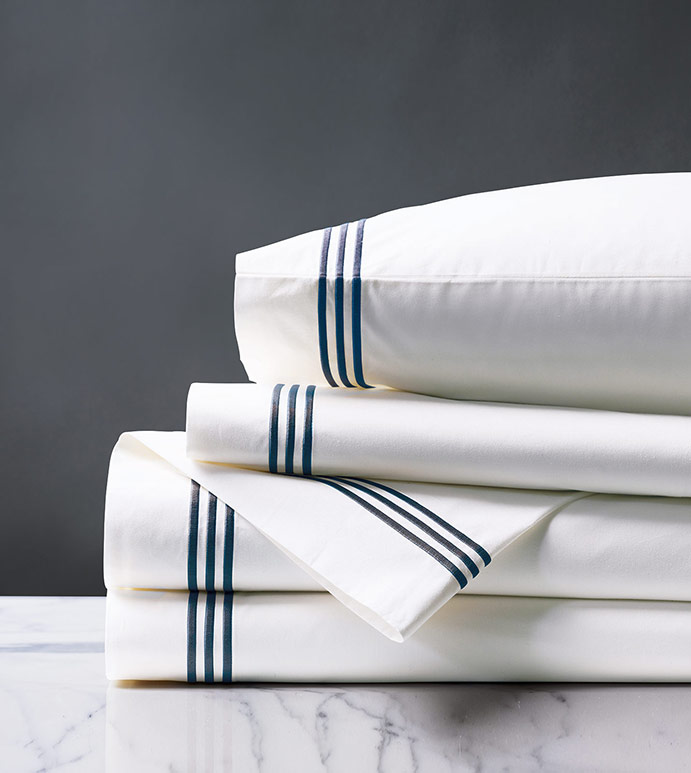 TESSA WHITE/NAVY SHEET SET
