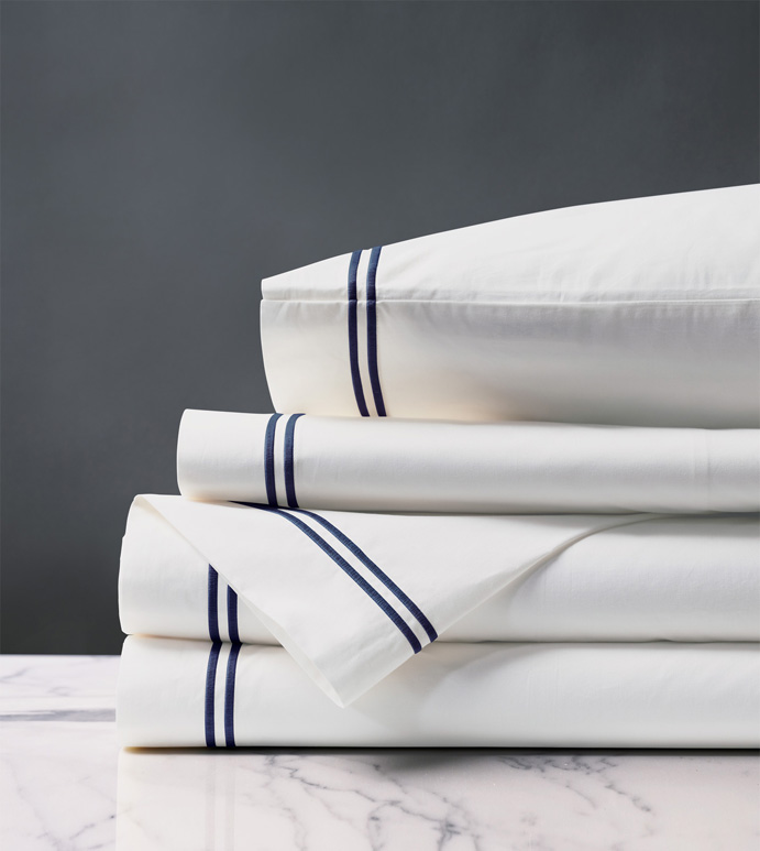 Enzo White/Navy Sheet Set
